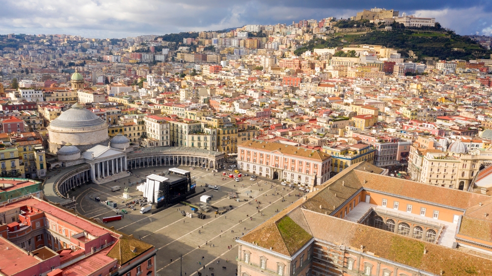 Piazza del Plebiscito napoli