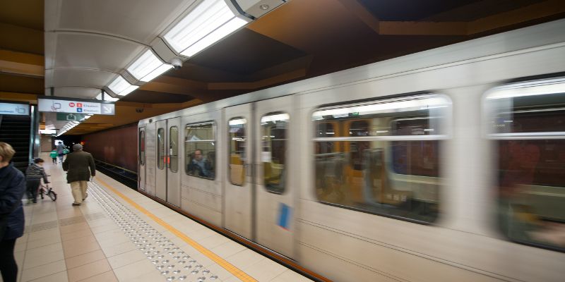 orari treni a natale e capodanno a napoli