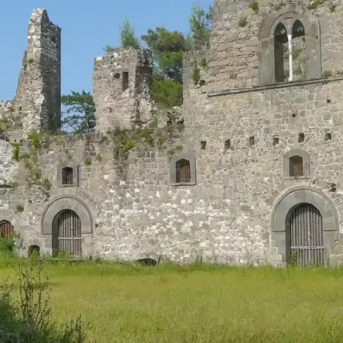 Cosa vedere a Caserta Vecchia: itinerario completo