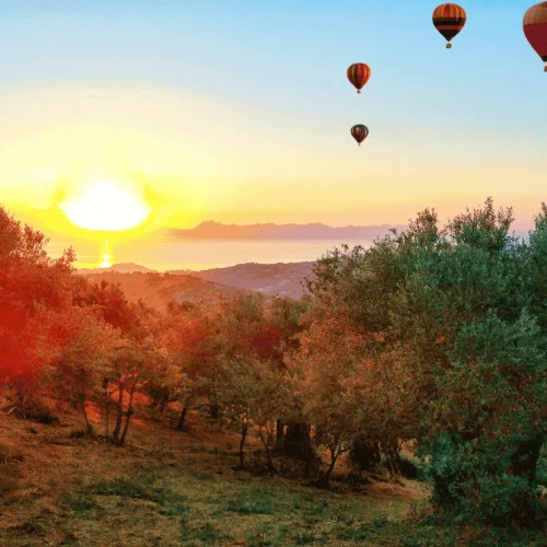 Mongolfiera in Campania: dove si vola e come prenotare (info 2025)
