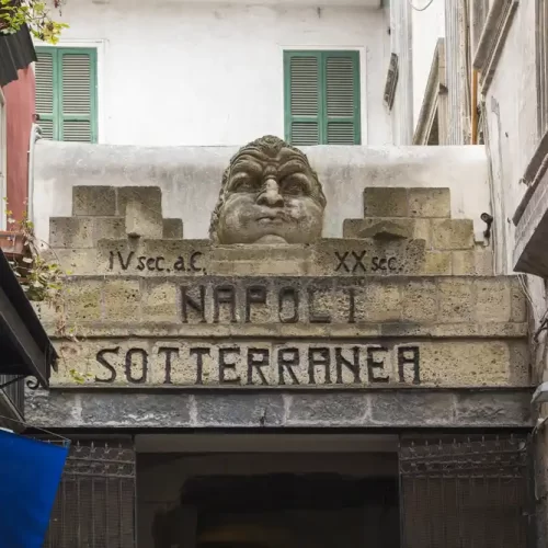 Napoli Sotterranea: leggende, storia, orari e prezzo del biglietto