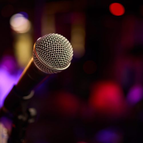 Greg Rega canta Eduardo De Crescenzo ad Aversa 2026