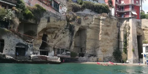 spiagge-libere-a-napoli_1