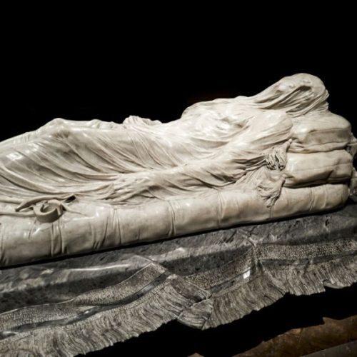 Tour Esoterico di Napoli: Misteri, Segreti e Leggende da Scoprire